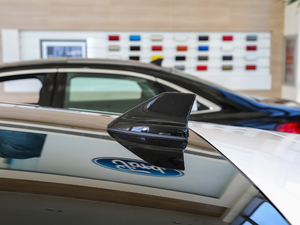 2019Ɏ EcoBoost 180 Ԅhҫ V ^