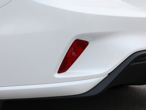 2019 EcoBoost 180ԄST Line V ^