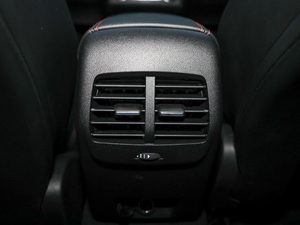 2019 EcoBoost 180ԄST Line V g