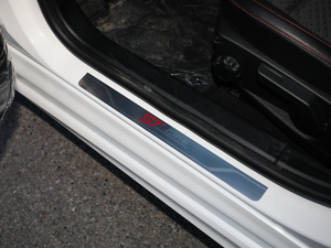 2019 EcoBoost 180ԄST Line V g