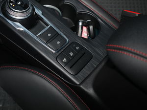 2019 EcoBoost 180ԄST Line V п؅^