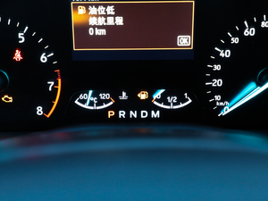 2019 EcoBoost 180ԄST Line V п؅^