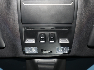 2019 EcoBoost 180ԄST Line V п؅^