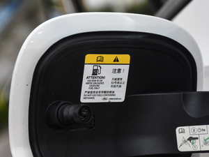 2019Ɏ EcoBoost 180 Ԅh V ^