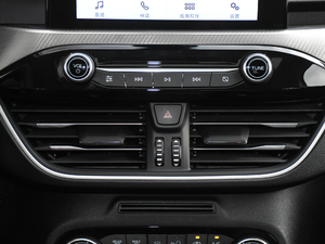 2019Ɏ EcoBoost 180 Ԅ(dng)h (gu)V {(dio)L(fng)