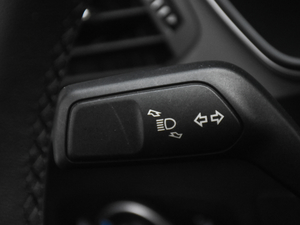 2019Ɏ EcoBoost 180 Ԅ(dng)h (gu)V п؅^(q)