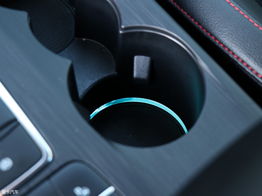 2019˹  EcoBoost 180ԄST Line V