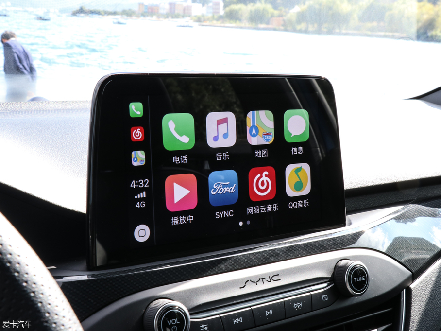 2019˹  EcoBoost 180ԄST Line V