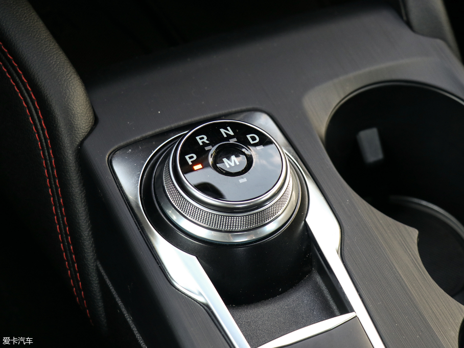 2019˹  EcoBoost 180Ԅ(dng)ST Line (gu)V