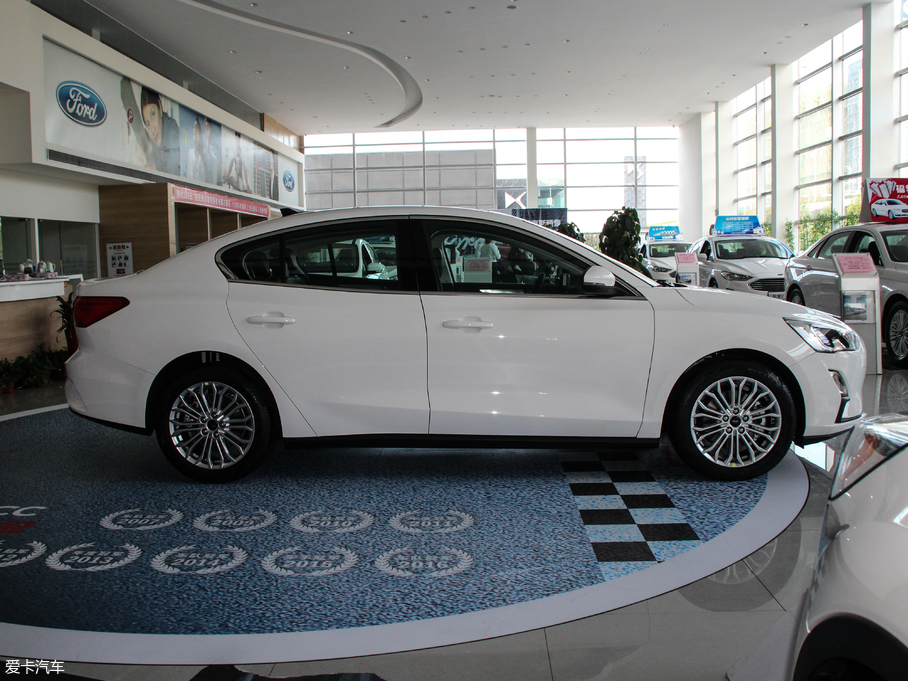 2019˹  EcoBoost 180Ԅhҫ V