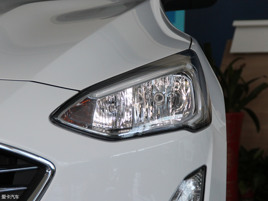 2019˹  EcoBoost 180Ԅhҫ V