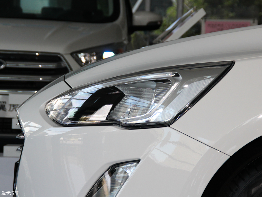 2019˹  EcoBoost 180Ԅhҫ V