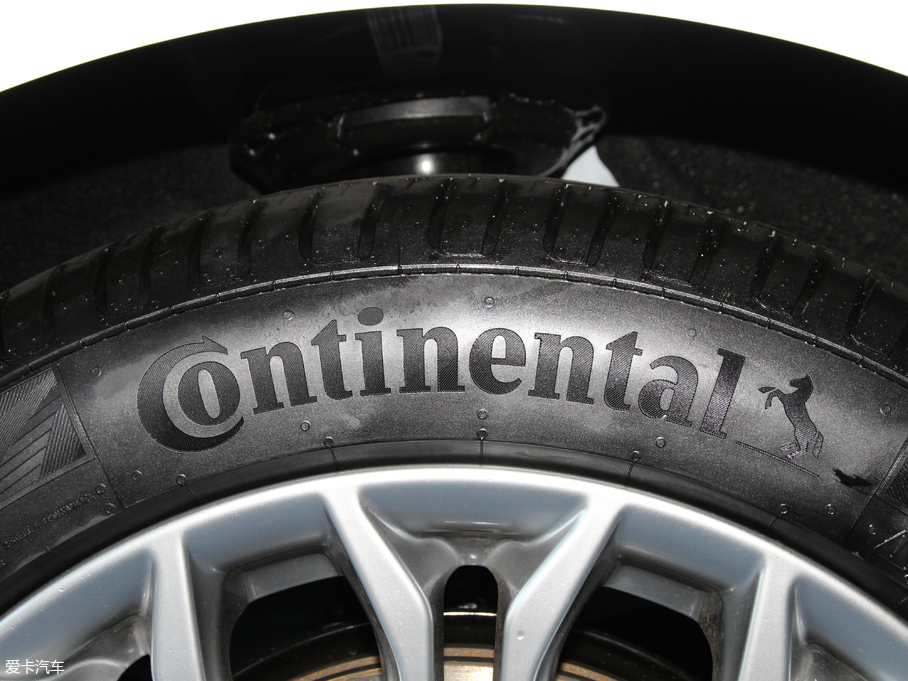 2019˹  EcoBoost 180Ԅ(dng)hҫ V