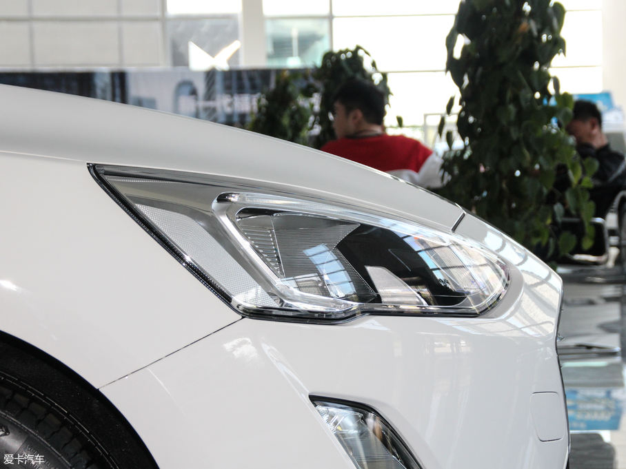 2019˹  EcoBoost 180Ԅhҫ V