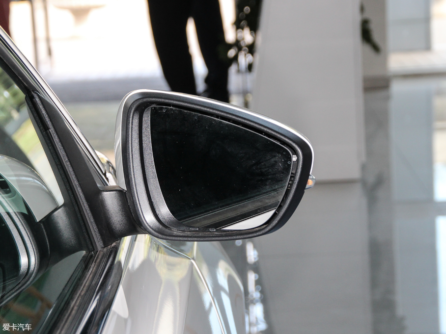 2019˹  EcoBoost 180Ԅhҫ V