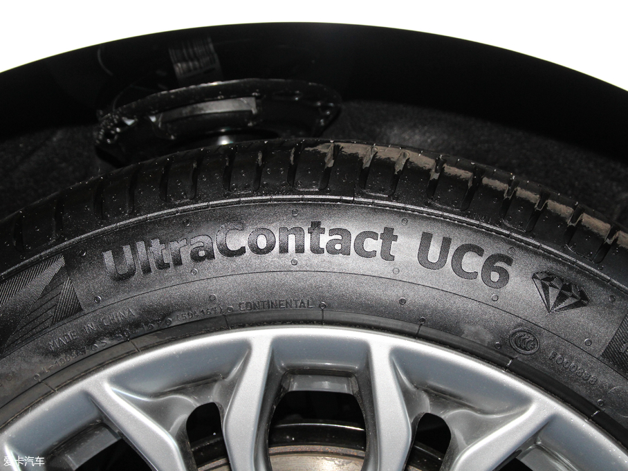 2019˹  EcoBoost 180Ԅhҫ V