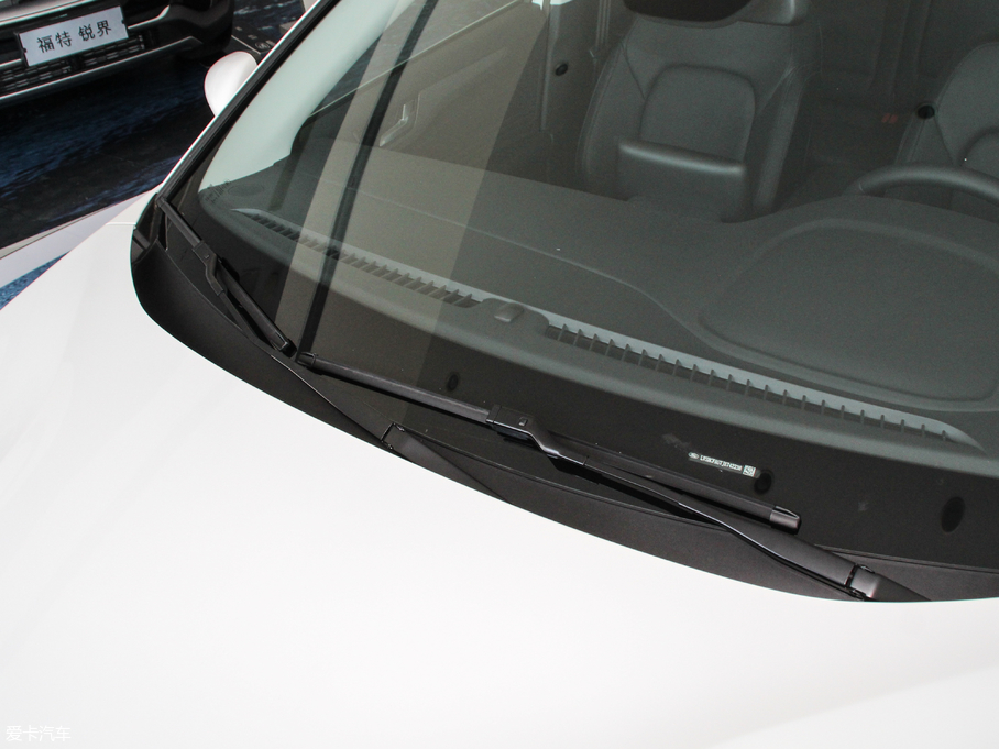 2019˹  EcoBoost 180Ԅ(dng)hҫ (gu)V