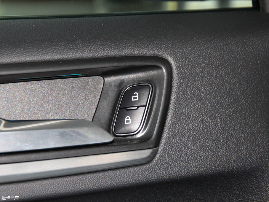 2019˹  EcoBoost 180Ԅhҫ V