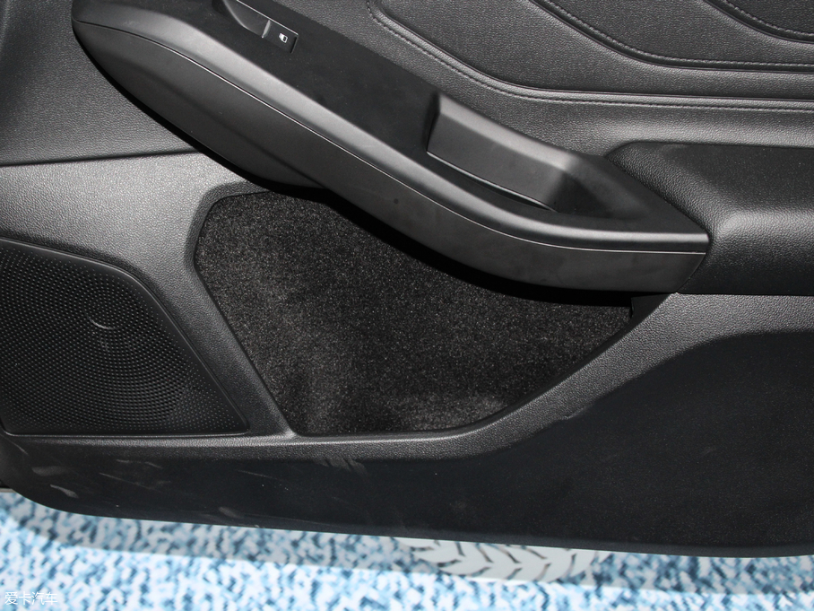 2019˹  EcoBoost 180Ԅhҫ V