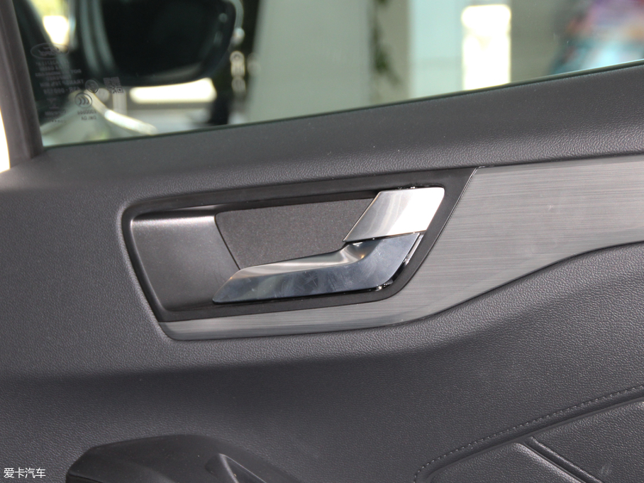 2019˹  EcoBoost 180Ԅhҫ V