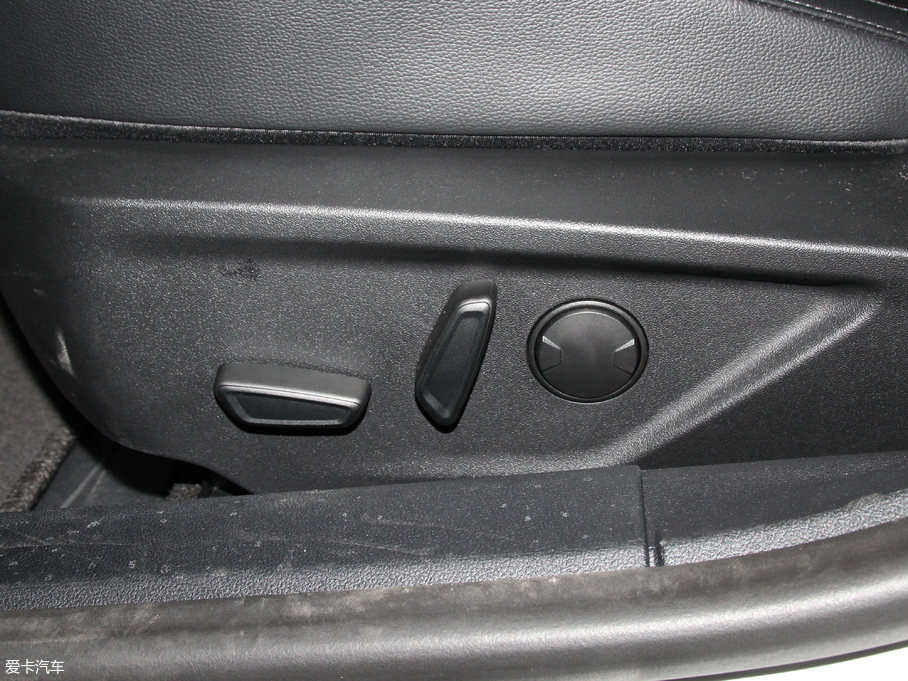 2019˹  EcoBoost 180Ԅhҫ V