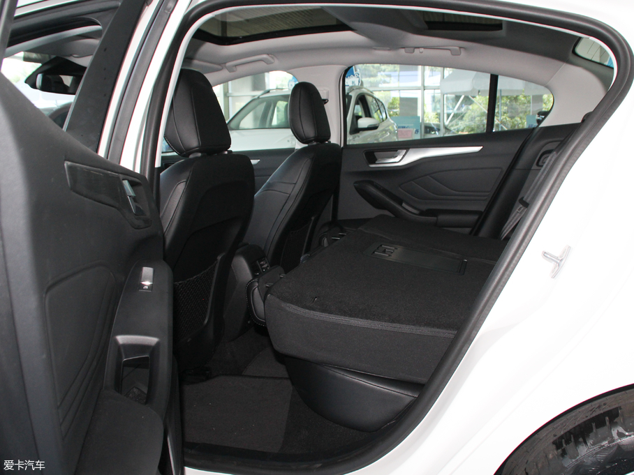 2019˹  EcoBoost 180Ԅ(dng)hҫ V