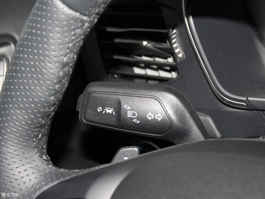 2019˹  EcoBoost 180Ԅhҫ V