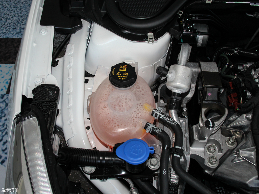 2019�����˹���� ���� EcoBoost 180�Ԅ��hҫ�� ��V