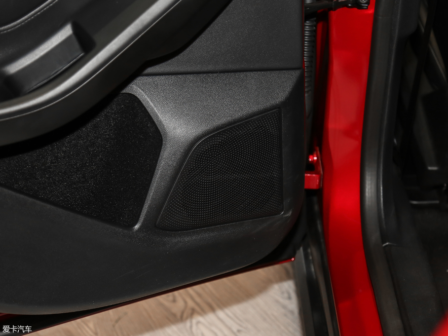 2019˹  EcoBoost 180Ԅhҫ V