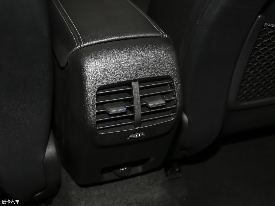 2019˹  EcoBoost 180Ԅ(dng)hҫ V