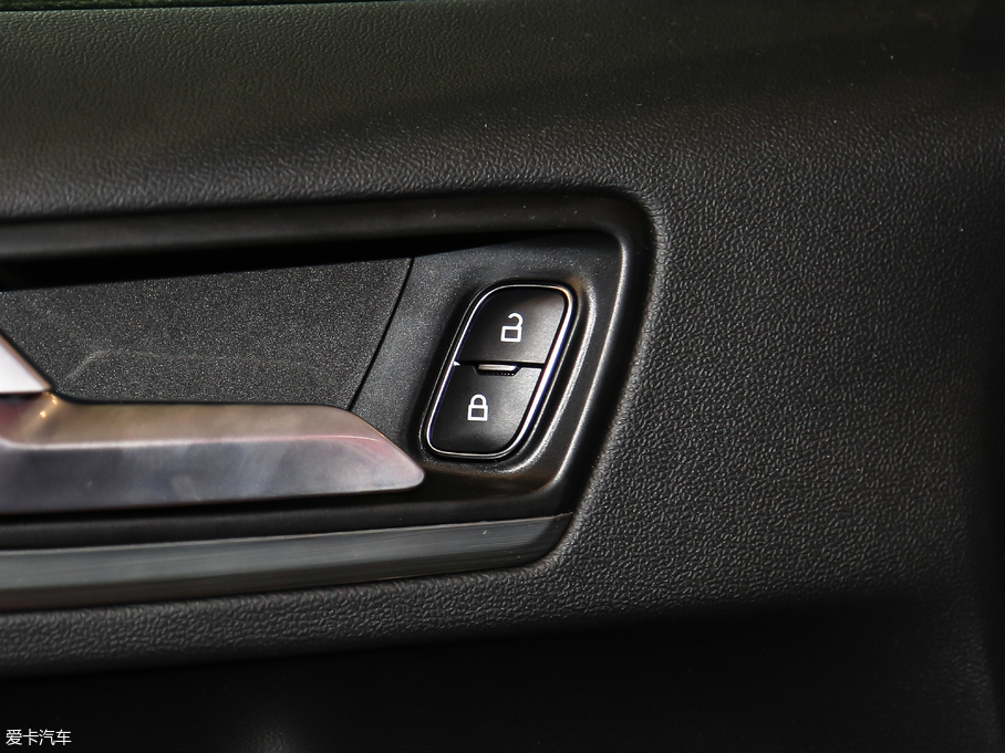 2019˹  EcoBoost 180Ԅhҫ V