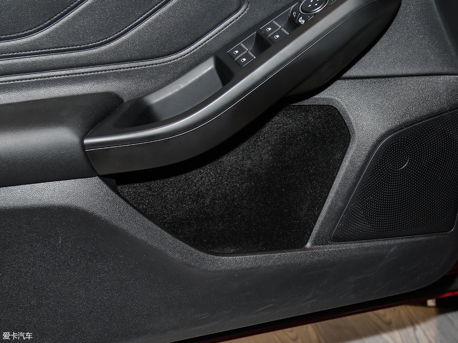 2019˹  EcoBoost 180Ԅ(dng)hҫ (gu)V