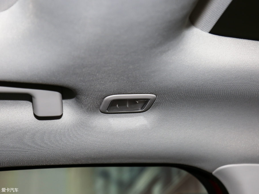 2019˹  EcoBoost 180Ԅhҫ V