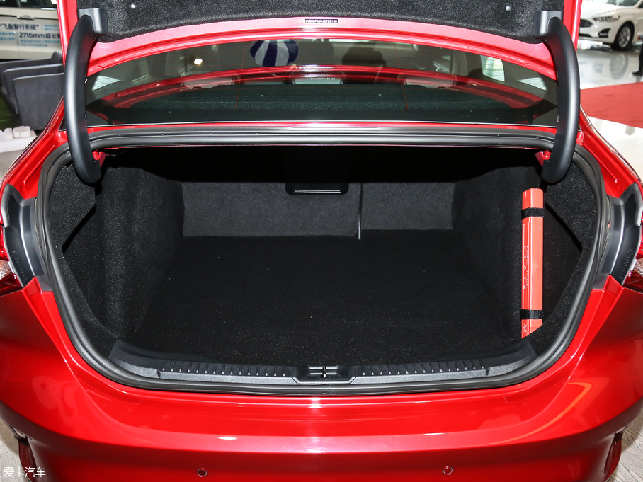 2019˹  EcoBoost 180Ԅhҫ V