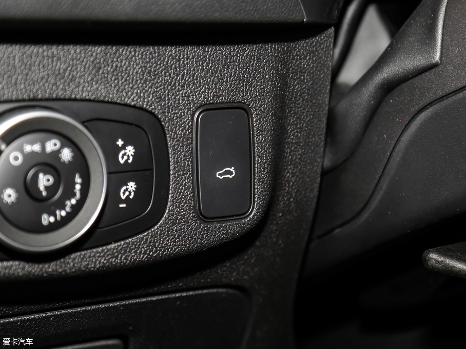 2019˹  EcoBoost 180Ԅhҫ V