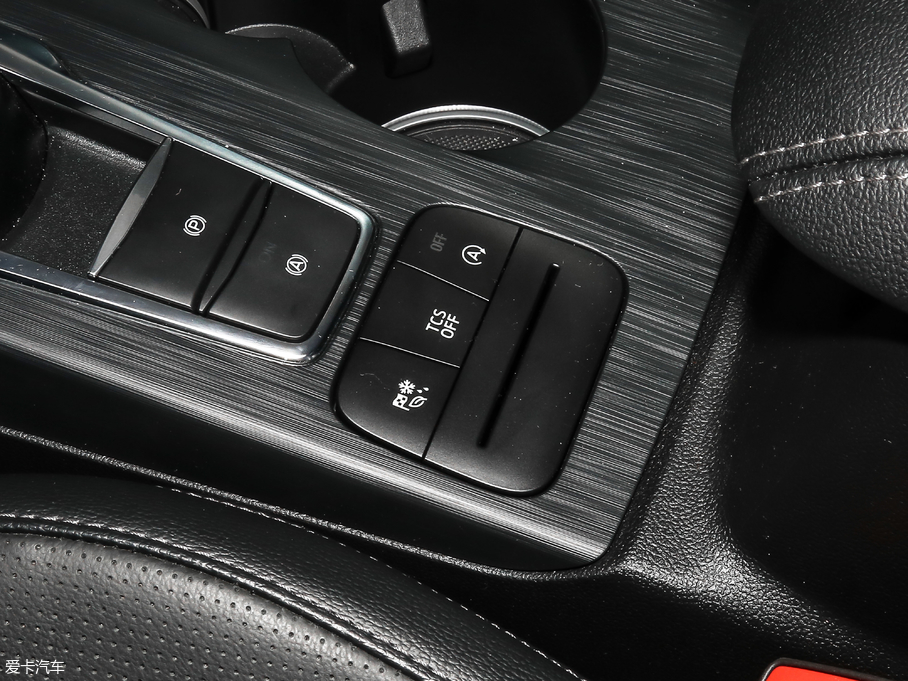 2019˹  EcoBoost 180Ԅ(dng)hҫ (gu)V