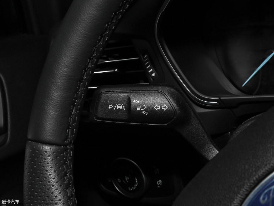 2019˹  EcoBoost 180Ԅhҫ V