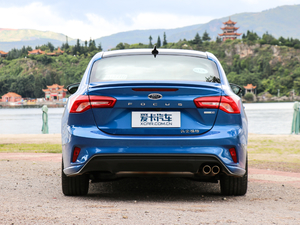 2019 EcoBoost 180ԄST Line V 	