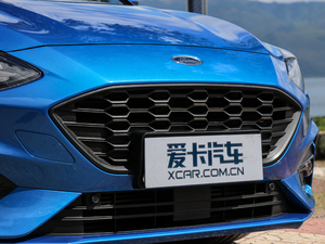 2019 EcoBoost 180ԄST Line V (ji)^