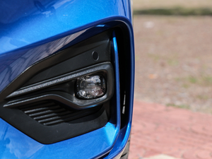 2019 EcoBoost 180ԄST Line V (ji)^