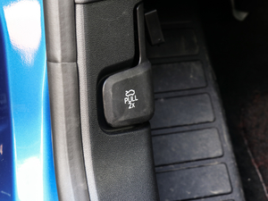 2019 EcoBoost 180ԄST Line V g