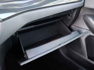 2019 EcoBoost 180ԄST Line V 