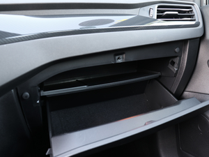 2019 EcoBoost 180ԄST Line V g