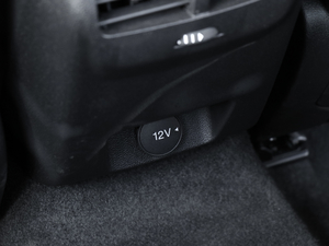 2019 EcoBoost 180ԄST Line V g