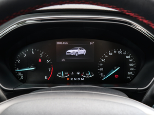 2019 EcoBoost 180ԄST Line V x