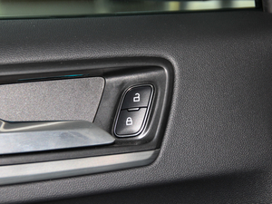 2019 EcoBoost 180Ԅhҫ V g