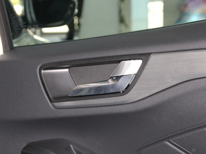 2019 EcoBoost 180Ԅhҫ V g