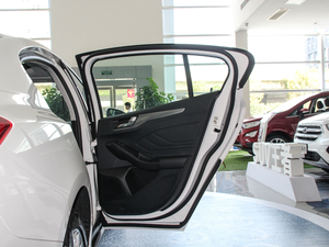 2019 EcoBoost 180Ԅhҫ V g