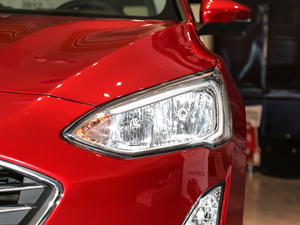 2019 EcoBoost 180Ԅhҫ V 