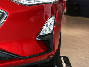 2019 EcoBoost 180Ԅhҫ V ǰF